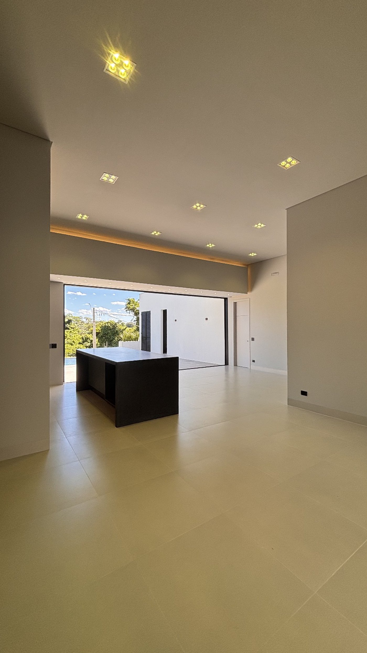 Casa à venda com 4 quartos, sendo 2 suítes, no condomínio Residencial Damha Belvedere, Presidente Prudente - SP