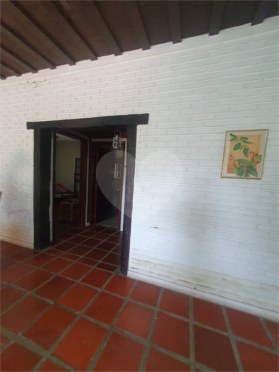 Chácara à venda com 3 quartos, sendo 1 suíte, em Chácaras Alpina, Valinhos, SP