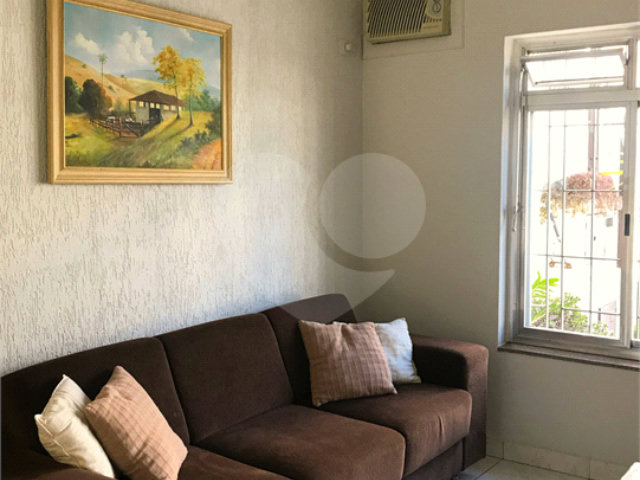 Casa à venda com 4 quartos, sendo 1 suíte,  em Vila Olímpia, São Paulo, SP
