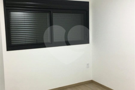 Apartamento à venda com 2 quartos, sendo 1 suíte, em Pinheiros, São Paulo, SP
