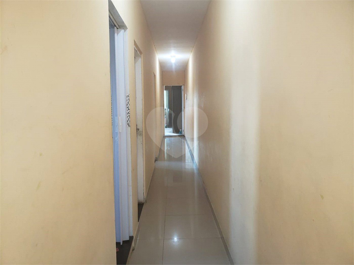 Sobrado à venda com 4 quartos, sendo 2 suítes, em Vila Mazzei, São Paulo, SP