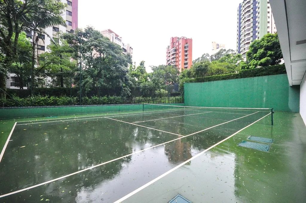 Apartamento à venda com 4 suítes em Vila Andrade, São Paulo, SP