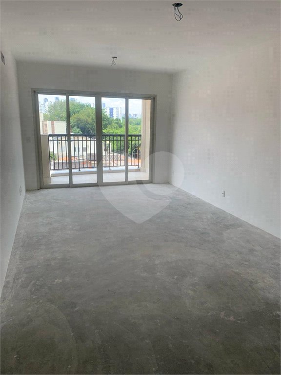 Apartamento à venda com 2 quartos, sendo 1 suíte,  em Vila Ester (zona Norte), São Paulo, SP