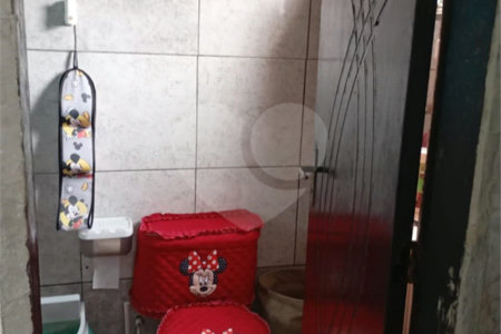 Casa à venda com 3 quartos em Santo Antônio, Duque de Caxias, RJ