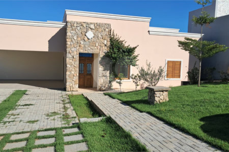 Casa à venda com 2 suítes em Village Porto Feliz, Porto Feliz, SP