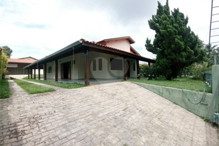 Casa a Venda no Condomínio Vista Alegre - Café em Vinhedo/SP