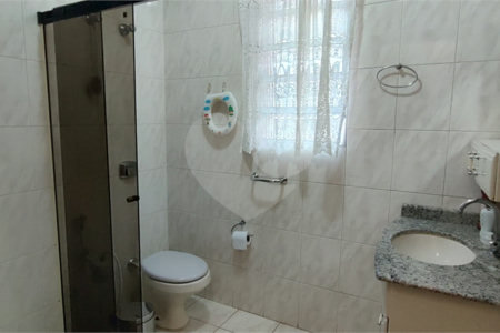 Casa à venda com 3 quartos, sendo 1 suíte, em Santana, São Paulo, SP