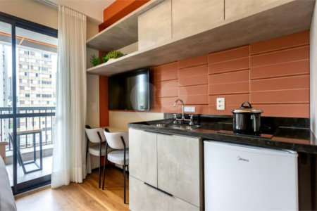 Apartamento à venda com 1 quarto em Jardim das Bandeiras, São Paulo, SP