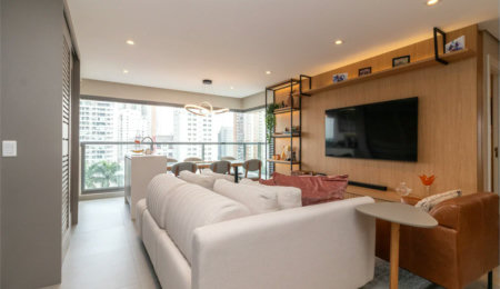 Apartamento à venda com 2 suítes em Santo Amaro, São Paulo, SP