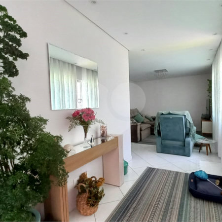 Casa à venda com 3 quartos, sendo 1 suíte, em Jardim Franca, São Paulo, SP