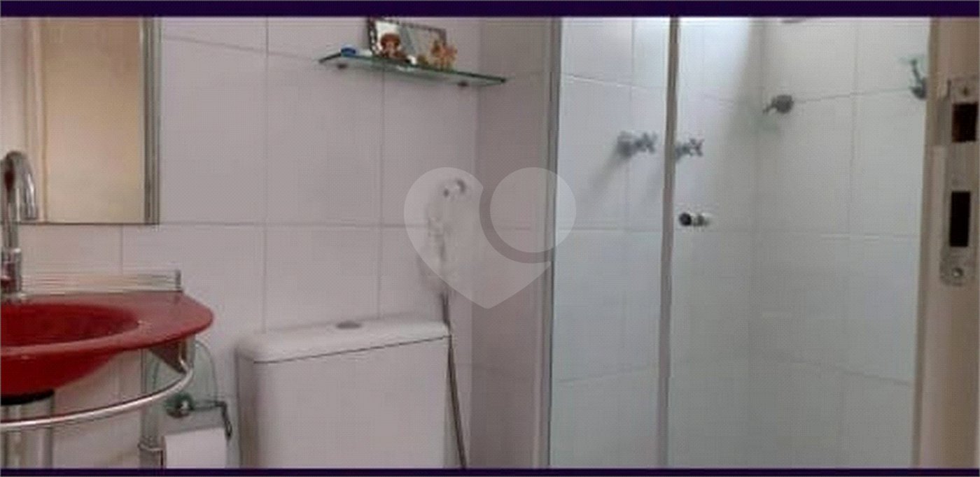 Apartamento à venda com 3 quartos, sendo 1 suíte,  em Vila Vermelha, São Paulo, SP