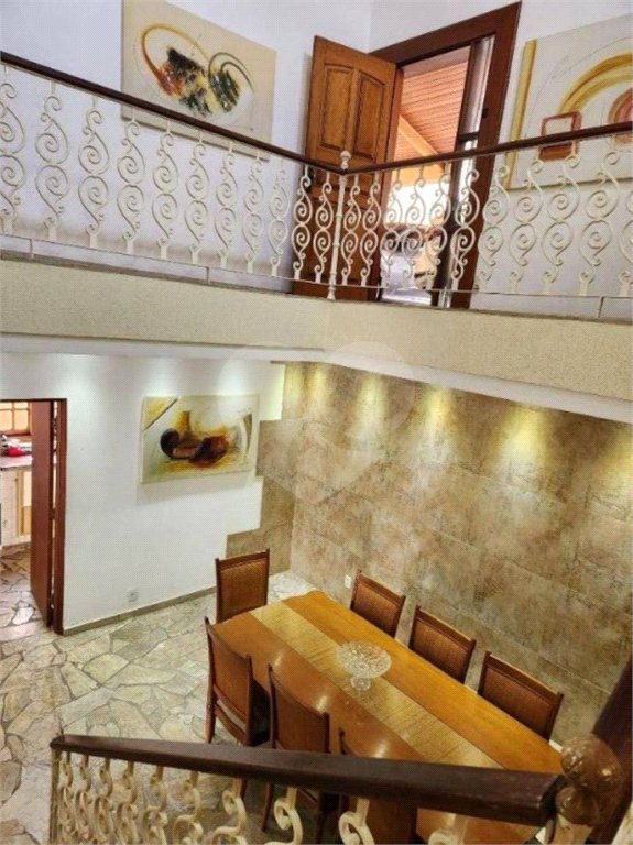 Casa à venda com 3 quartos, sendo 1 suíte, no Centro, Vinhedo, SP