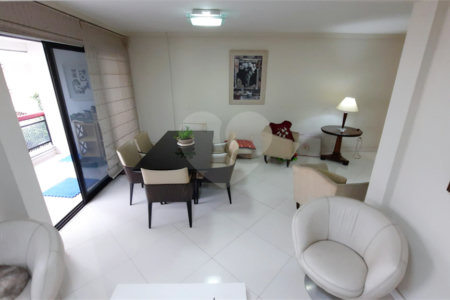 Cobertura à venda com 4 quartos, sendo 2 suítes,  em Tijuca, Rio de Janeiro, RJ