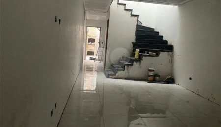 Sobrado à venda com 3 quartos, sendo 1 suíte,  em Campo Grande, São Paulo, SP