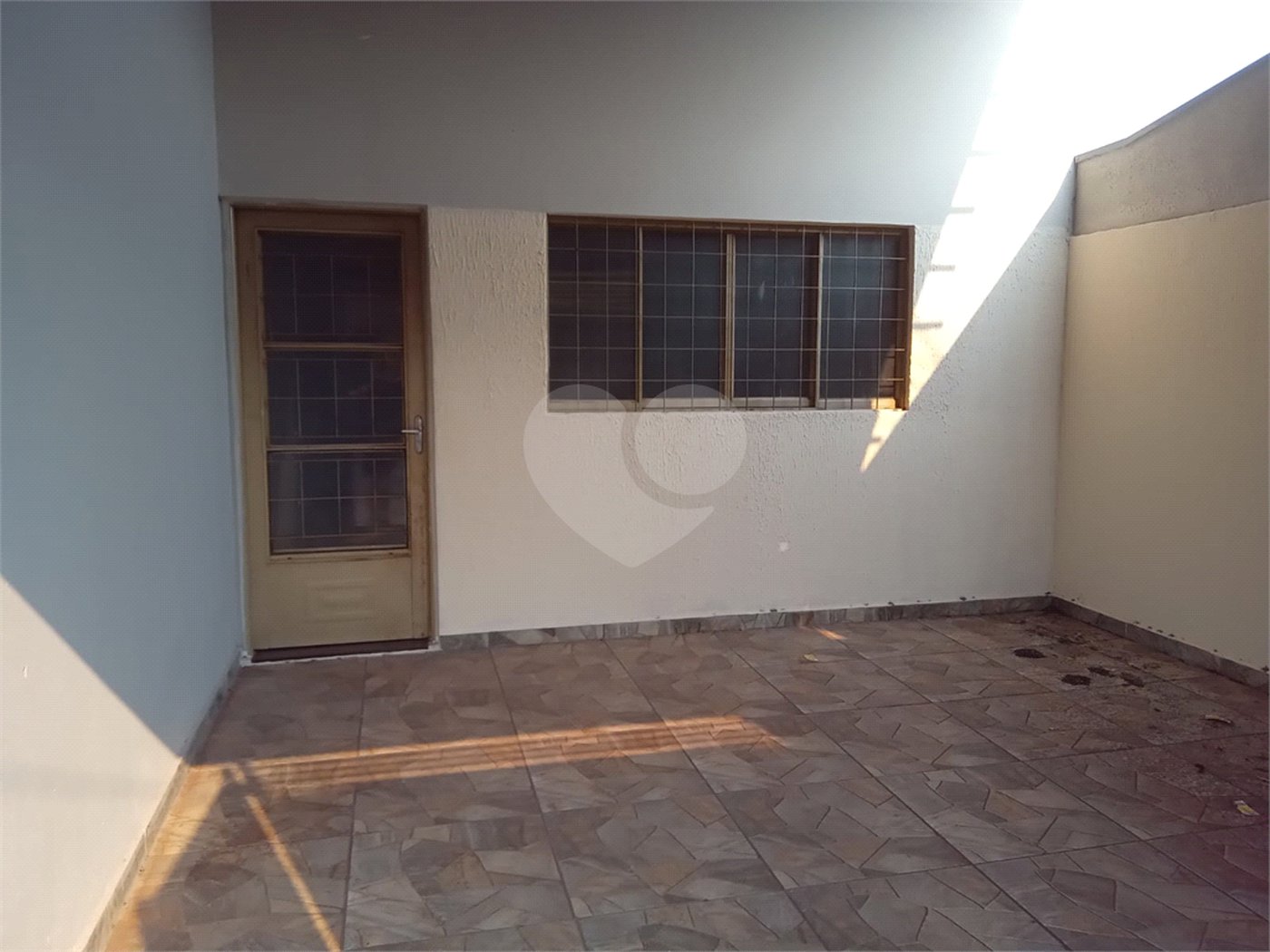Casa à venda com 4 quartos, sendo 2 suítes, em Parque Gramado II, Araraquara, SP