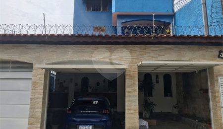 Sobrado à venda com 3 suítes em Horto Florestal, São Paulo, SP