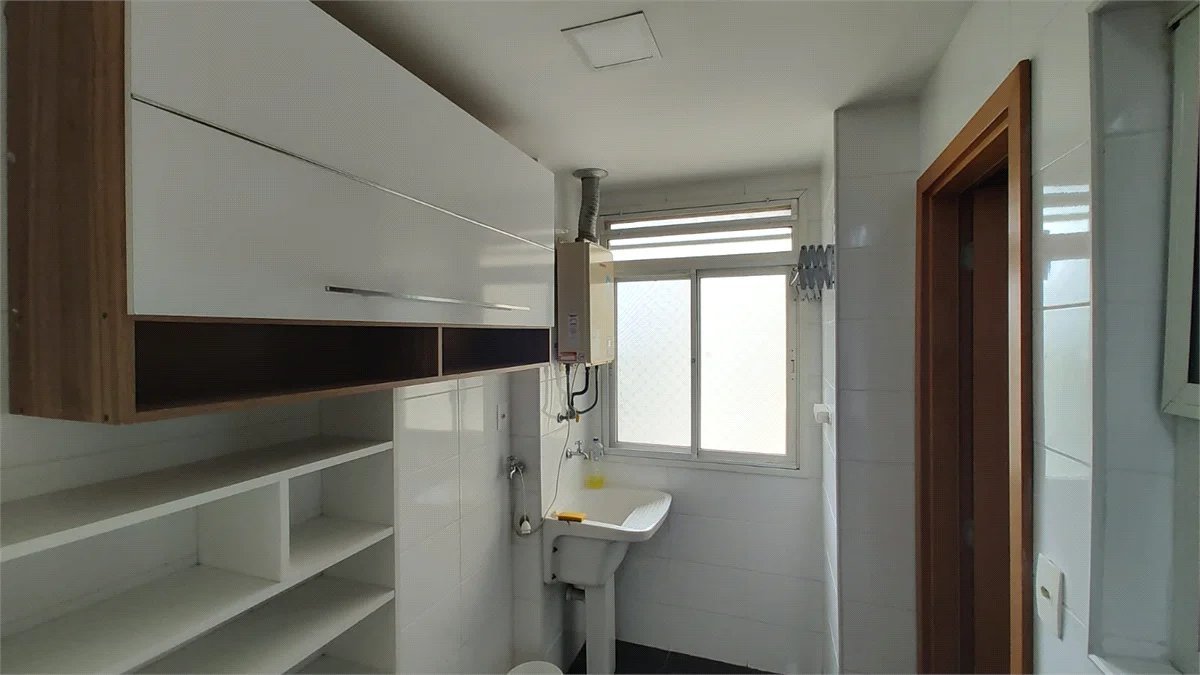 Apartamento para alugar com 3 suítes em Tamboré, Santana de Parnaíba, SP