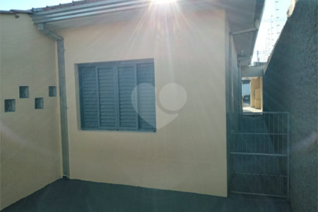Casa à venda com 2 quartos no Centro, Araraquara, SP