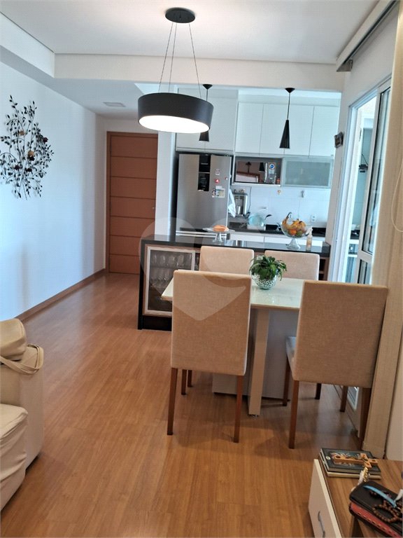 Apartamento à venda com 2 quartos, sendo 1 suíte,  no Centro, Mogi das Cruzes, SP