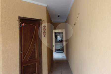 Sobrado à venda com 3 quartos, sendo 1 suíte,  em Vila América, Santo André, SP