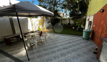 Sobrado à venda com 4 quartos, sendo 1 suíte,  em Vila Formosa, São Paulo, SP