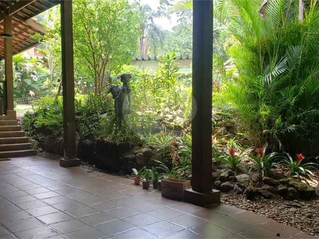 Sobrado à venda com 4 quartos, sendo 2 suítes,  em Jardim Marajoara, São Paulo, SP