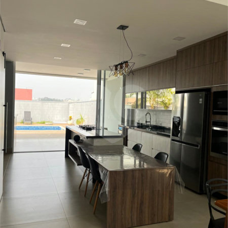 Casa à venda com 3 quartos, sendo 1 suíte,  no condomínio Costa das Areias, Salto - SP