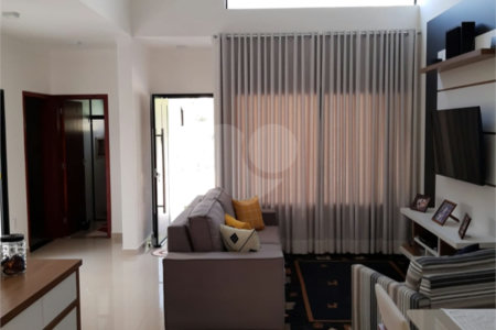 Casa à venda com 3 quartos, sendo 1 suíte, no Centro, Sorocaba, SP