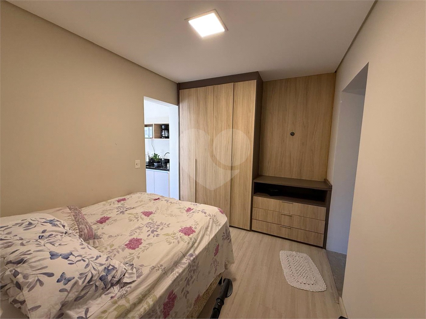 Sobrado à venda com 5 quartos, sendo 3 suítes, em Jardim Franca, São Paulo, SP
