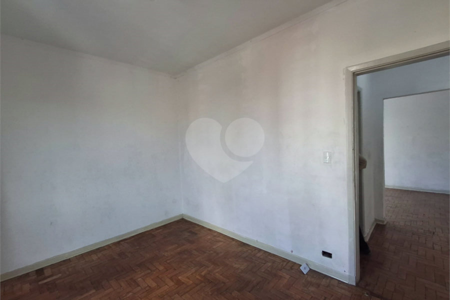 Apartamento à venda com 2 quartos em Chora Menino, São Paulo, SP