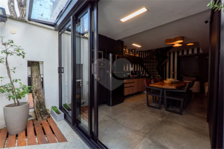 Casa à venda com 2 suítes no condomínio Kza Princesa Isabel, São Paulo - SP
