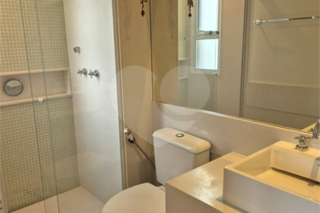 Apartamento à venda com 3 suítes em Campo Belo, São Paulo, SP