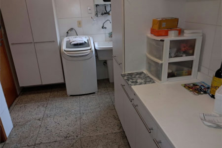 Apartamento Residencial à venda, Gonzaga, Santos - AP0761.