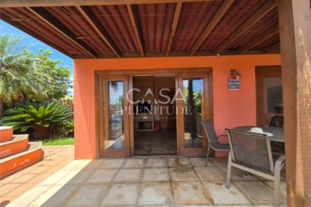 Casa em condomínio à venda ou para alugar com 3 suítes em Village Ipanema Ii, Araçoiaba da Serra, SP
