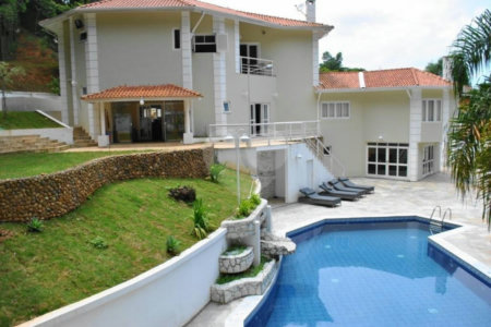 Casa à venda com 4 suítes no condomínio Praça Lagoa dos Patos,38, São Paulo - SP