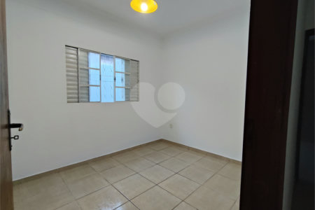 Casa à venda com 2 quartos em Vila La Brunetti, Itapetininga, SP