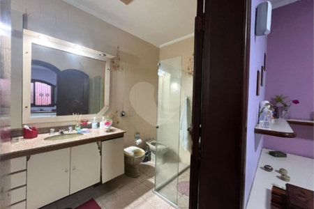 Casa à venda com 4 quartos, sendo 2 suítes, em Vila Rosália, Guarulhos, SP