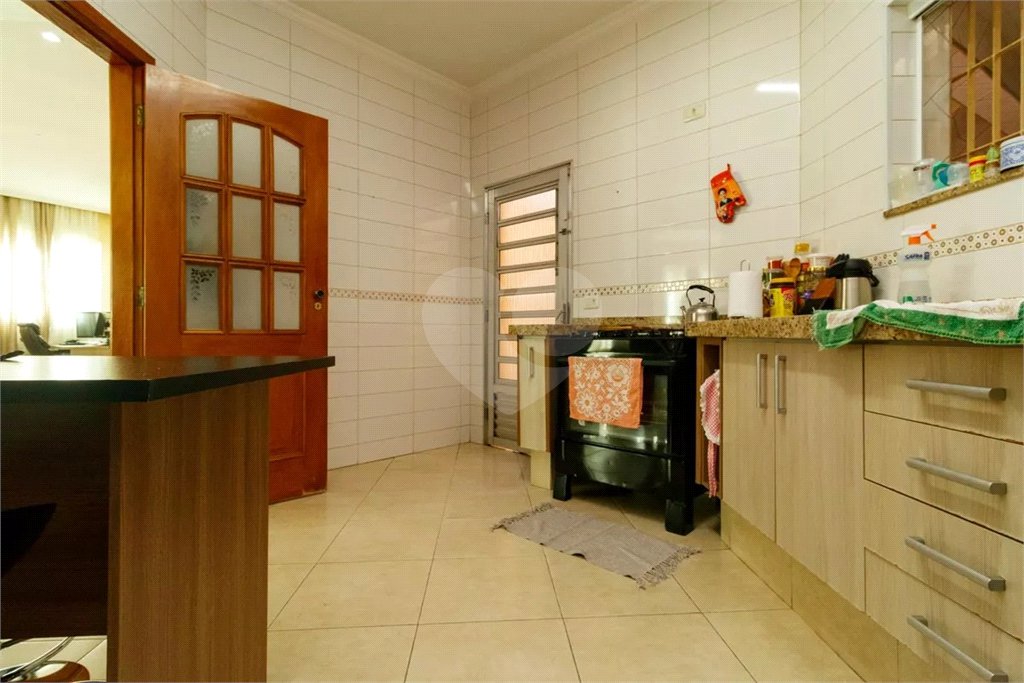 Sobrado à venda com 3 quartos, sendo 1 suíte, em Vila Gustavo, São Paulo, SP