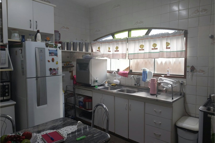 Casa à venda com 4 quartos, sendo 1 suíte, em Lavapés, Mairiporã, SP