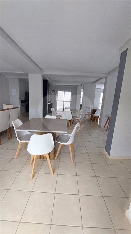 Apartamento para alugar com 2 quartos, sendo 1 suíte, em Aparecidinha, Sorocaba, SP