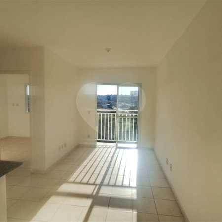 Apartamento à venda com 2 quartos em Jardim Simus, Sorocaba, SP