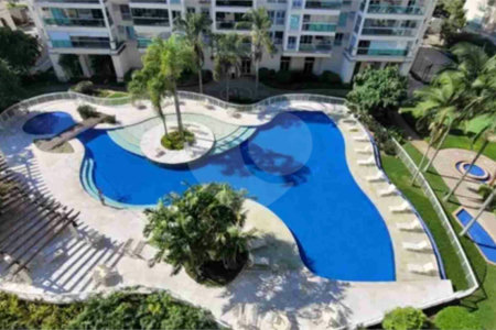 Apartamento à venda com 3 quartos, sendo 2 suítes, em Barra da Tijuca, Rio de Janeiro, RJ