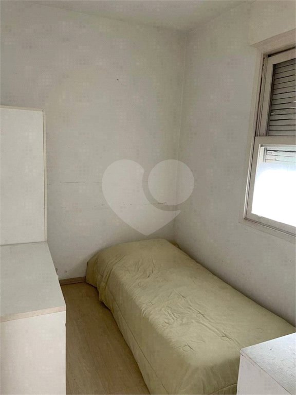 Apartamento à venda com 3 quartos, sendo 1 suíte, em Cerqueira César, São Paulo, SP