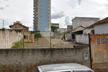 Terreno à venda no Centro, Araraquara, SP