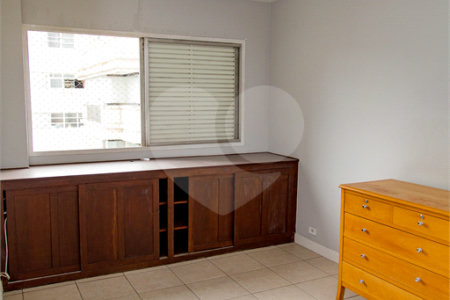 Apartamento à venda ou para alugar com 3 quartos, sendo 1 suíte, em Cerqueira César, São Paulo, SP