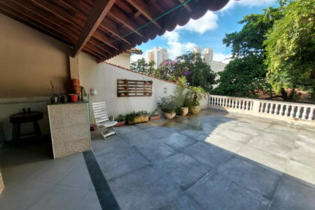 Casa para alugar com 3 quartos em Água Branca, São Paulo, SP