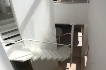 Triplex à venda com 5 quartos, sendo 3 suítes, em Santa Cecília, São Paulo, SP