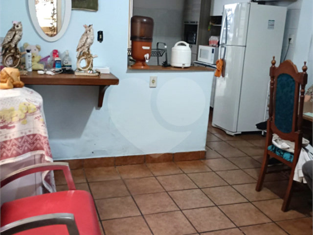 Sobrado à venda com 2 quartos em Parada Inglesa, São Paulo, SP