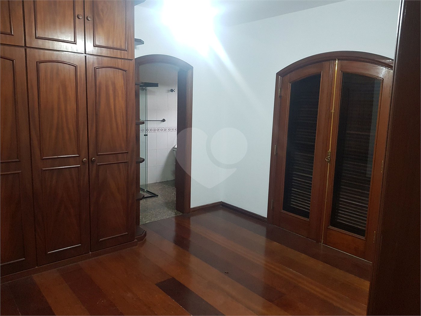 Sobrado para alugar com 5 suítes em Interlagos, São Paulo, SP