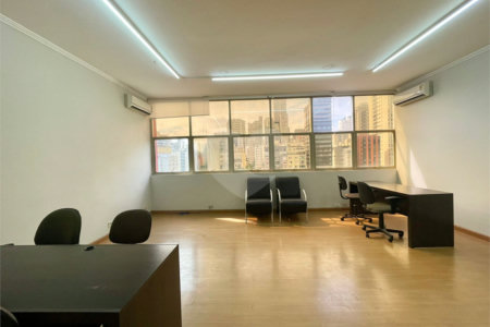 Sala à venda em Pacaembu, São Paulo, SP